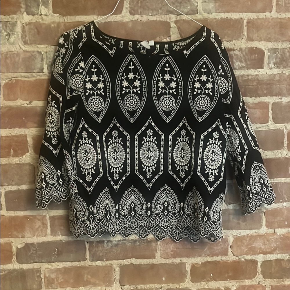 Elegant Black and White Women's Top